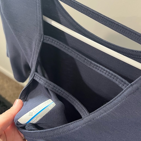 Columbia shirt - Picture 2 of 3